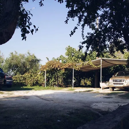 Spiros Family Apts Appartement *